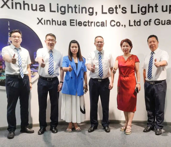 勒流鎮(zhèn)農(nóng)商銀行領導蒞臨我司